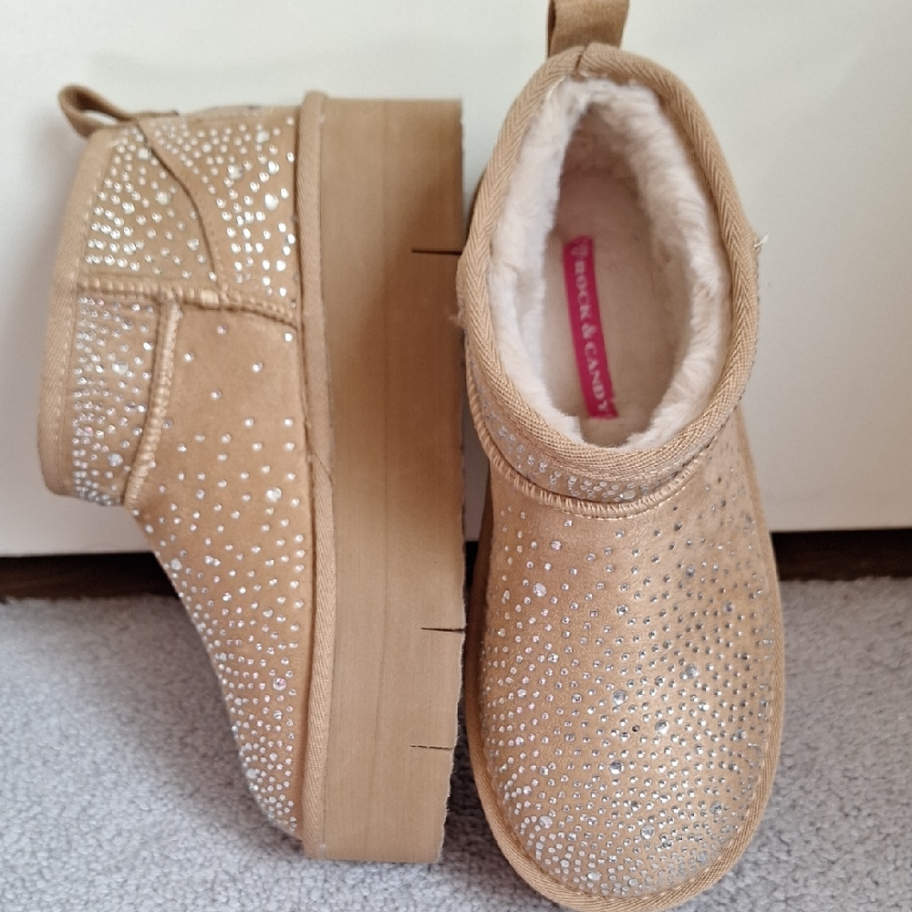 Rock & Candy Booties with Sparkling Details